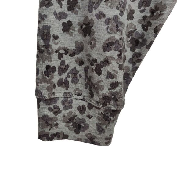 Athleta Studio to Street Splatter Sweatshirt Top Women's Size XL Gray Soft Cozy - Picture 3 of 8